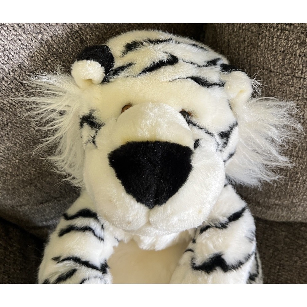 Vintage KMart White Tiger Lying/Sitting White Black Stripes Brown Freckles 14"